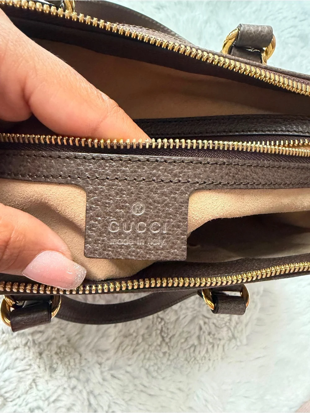 Gucci Ophidia GG Medium Tote Bag